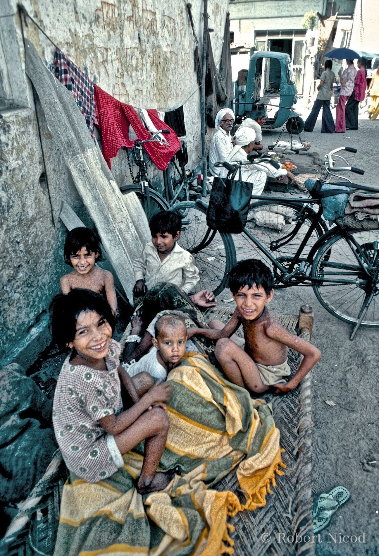 Reportage Inde 1977 — Le bonheur d'être ensemble, Delhi 1977