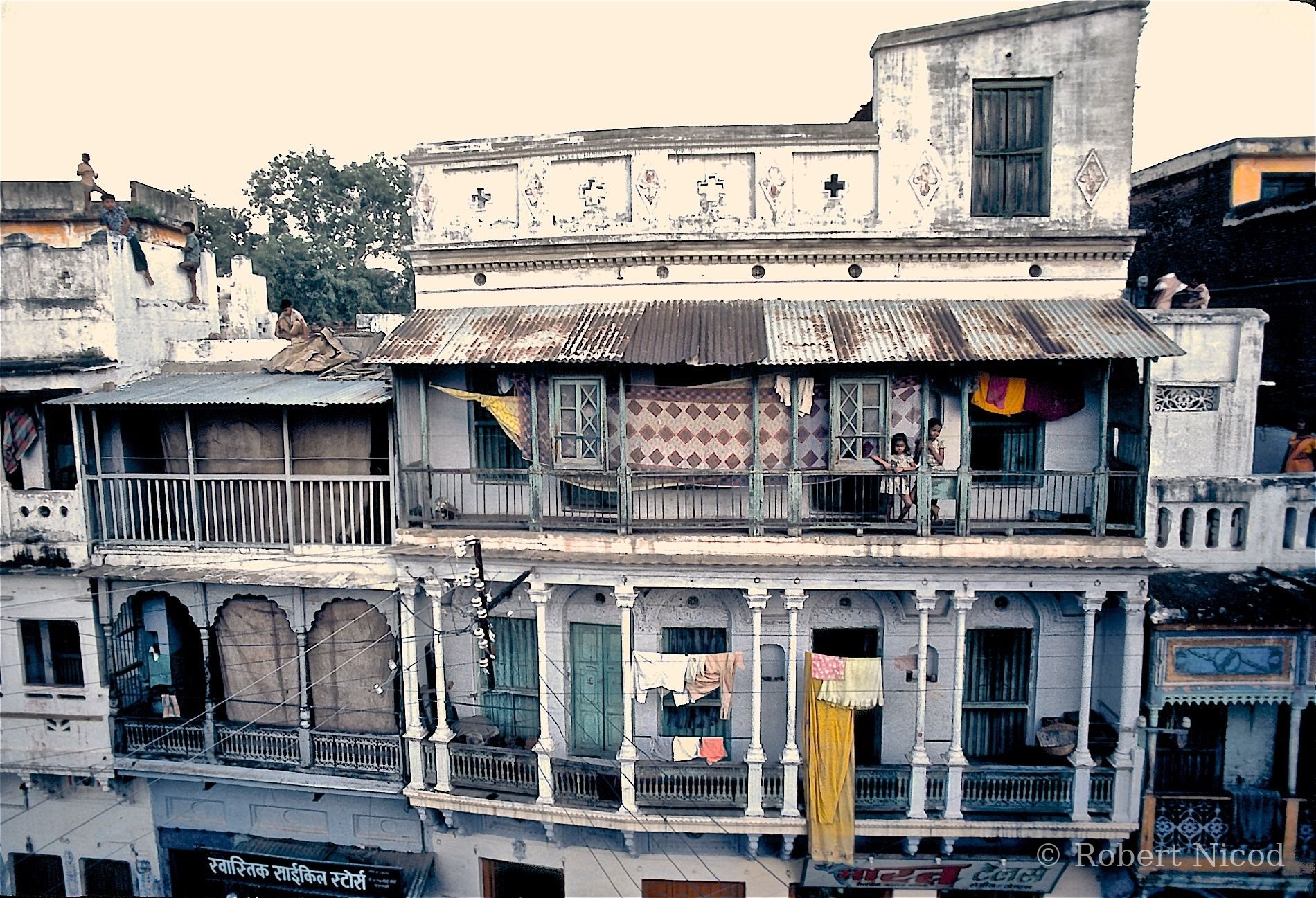 Reportage Inde 1977 — Vieilles demeures coloniales d'Old Delhi, Delhi 1977