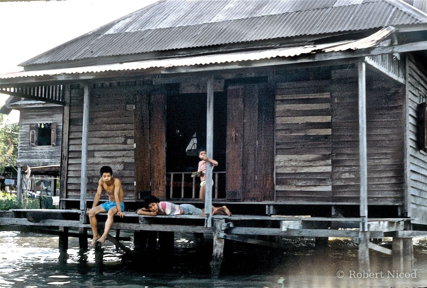 Reportage Thaïlande 1980 — Au bord du Chao Phraya, Bangkok 1980