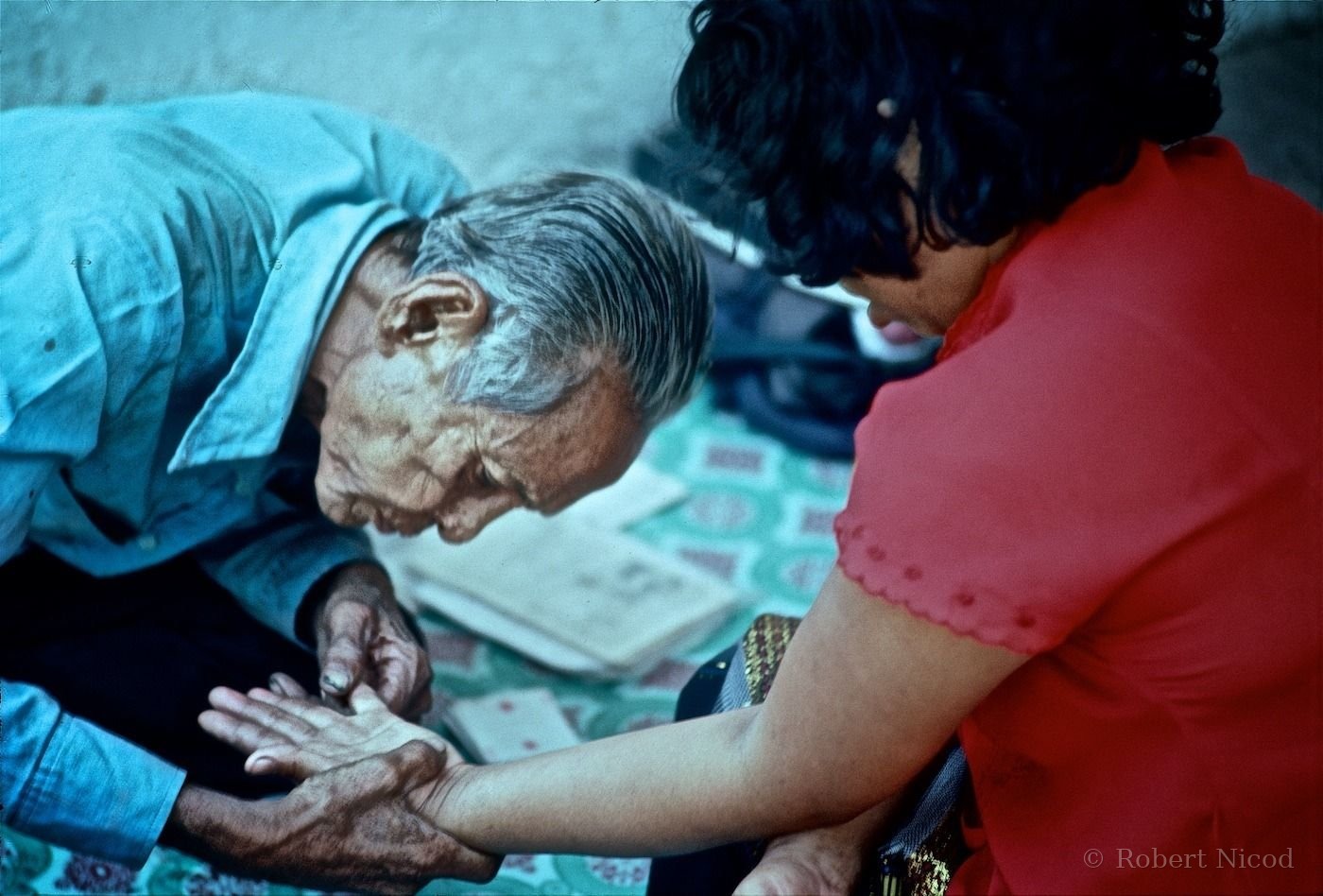 Reportage Thaïlande 1980 — Un grand-père à la recherche d'une écharde, Bangkok 1980