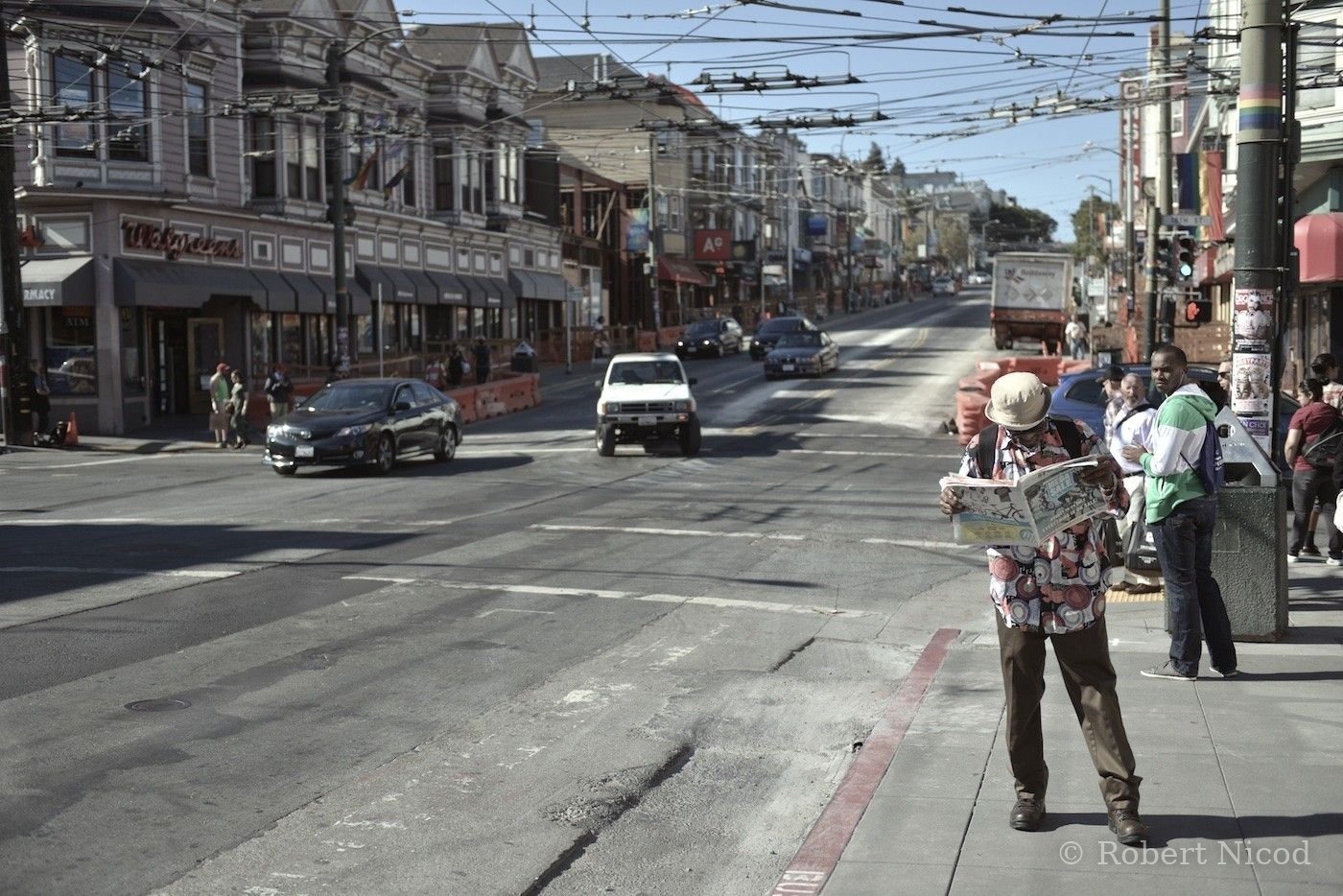 Villes de l'Ouest — En attendant l'autobus, The Castro, San Francisco 2014