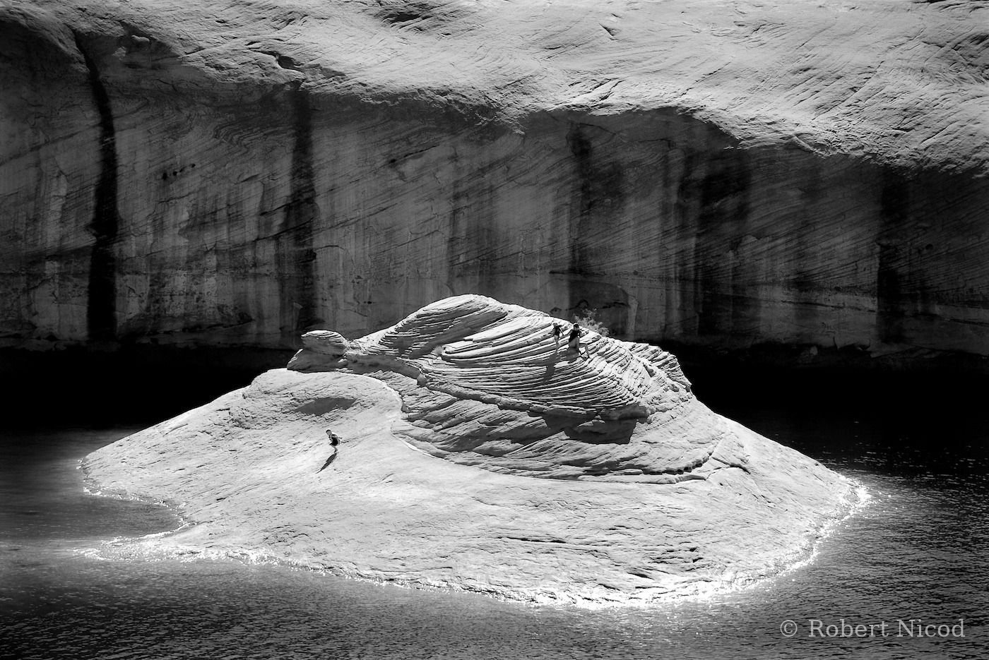 Des touristes à l'Ouest — L'île de pierre, Lake Powell, Utah